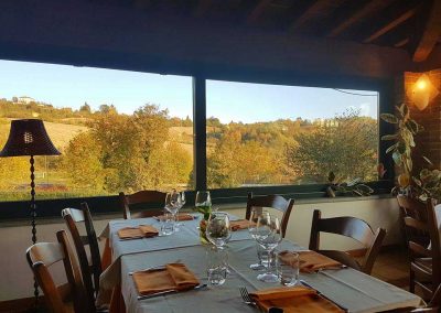 ristorante con vista colline nel monferrato