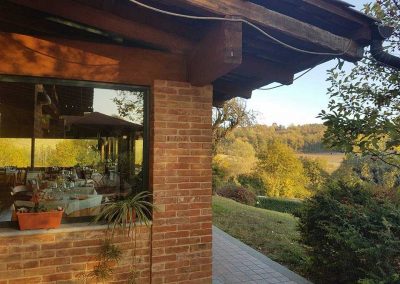 ristorante con vista colline nel monferrato