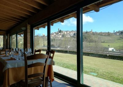 ristorante con vista colline nel monferrato